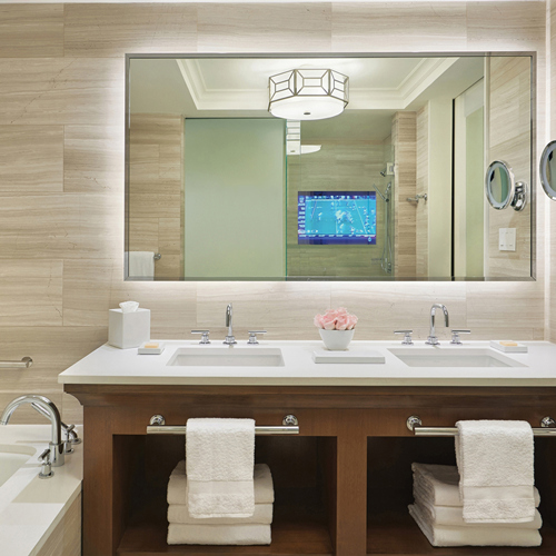 Espejo de baño con marco y retroiluminación LED